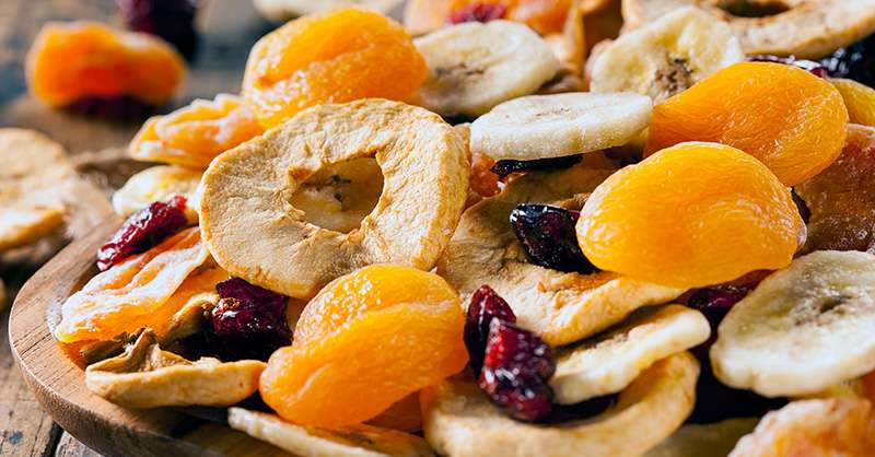 Cách bảo quản trái cây sấy khô hiệu quả tại nhà